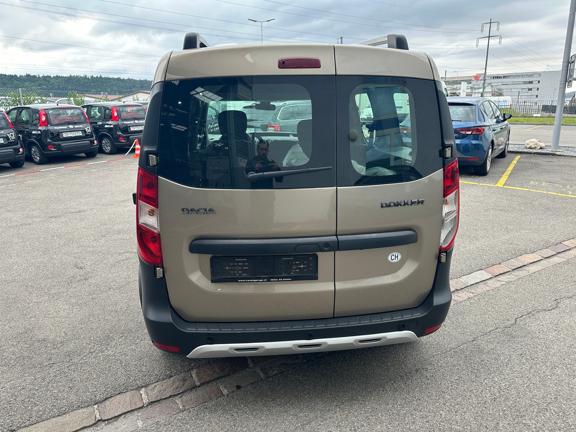 DACIA Dokker 1.6 16V Ultimate-image-5