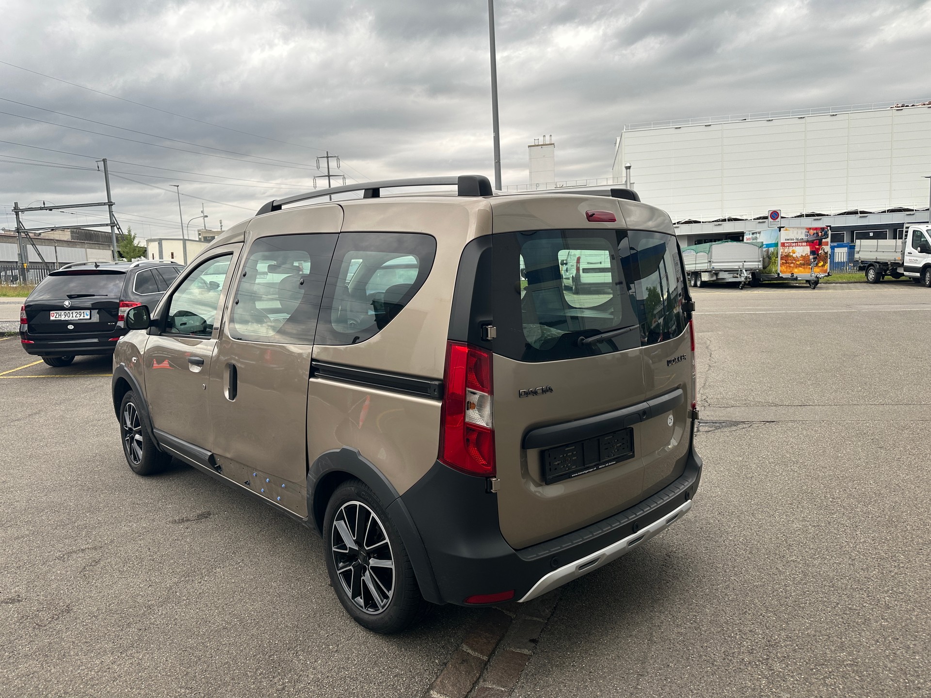 DACIA Dokker 1.6 16V Ultimate-image-4