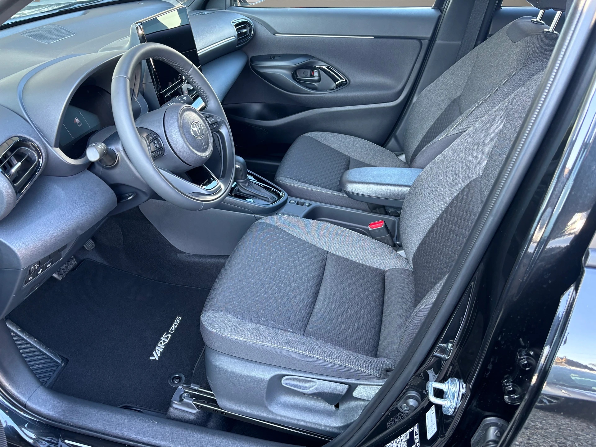 TOYOTA Yaris Cross 1.5 Trend e-CVT-image-9