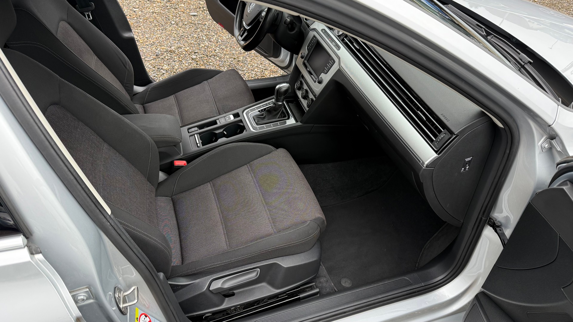 VW Passat Variant 2.0 TDI BMT Comfortline DSG-image-9