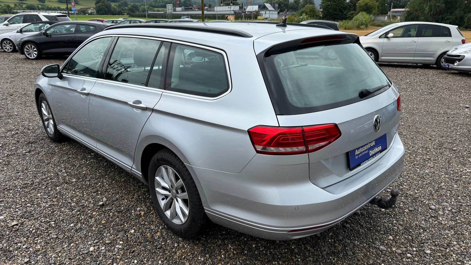 VW Passat Variant 2.0 TDI BMT Comfortline DSG-image-24