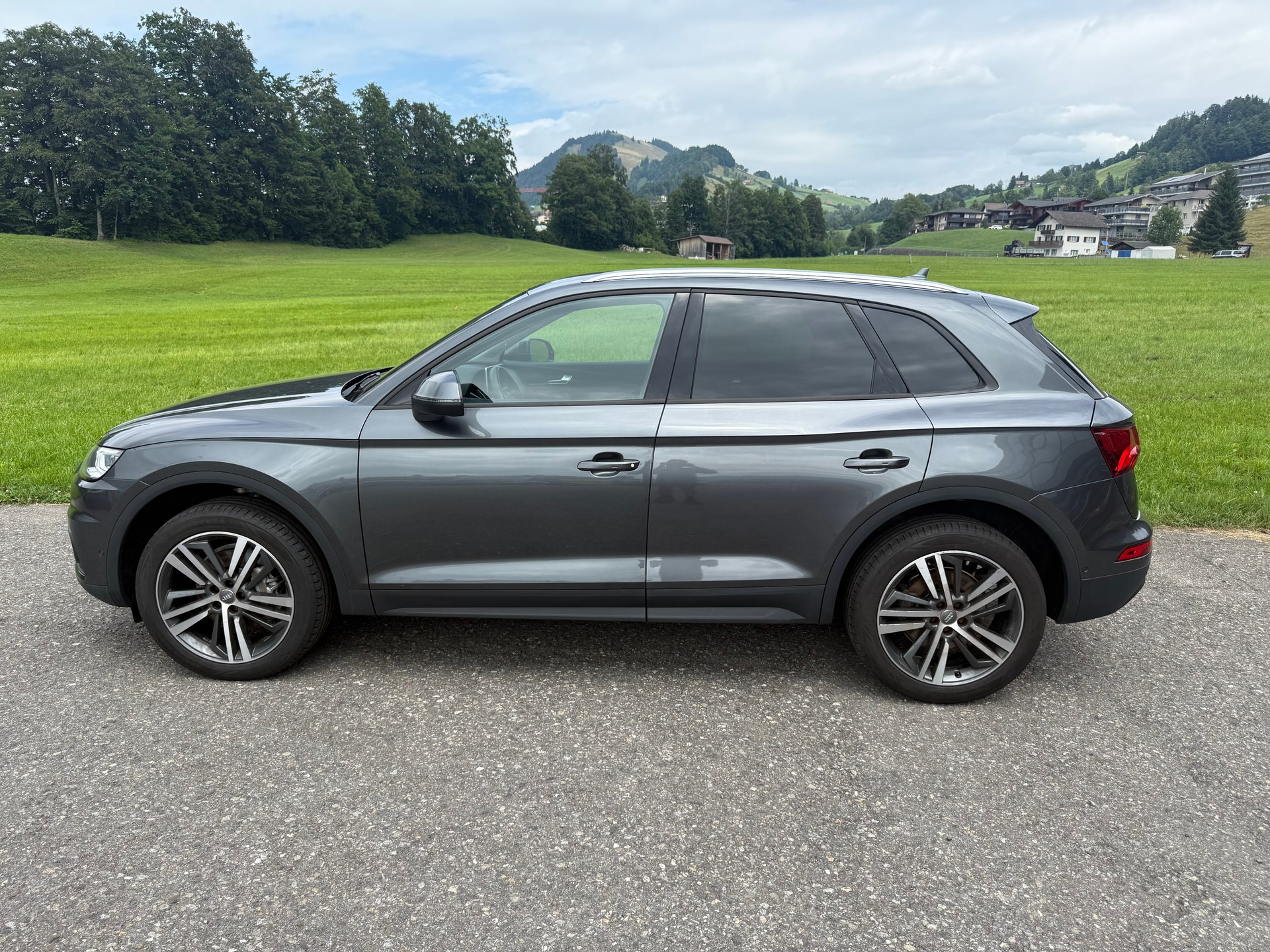 AUDI Q5 40 TDI quattro S-tronic