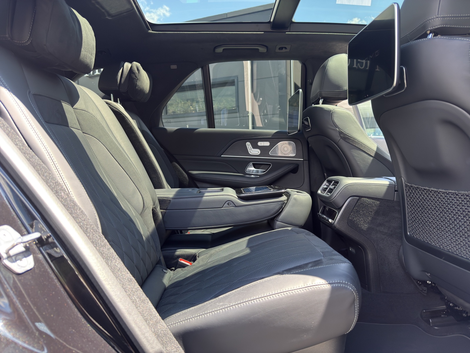 MERCEDES-BENZ GLE 53 AMG 4Matic+-image-27