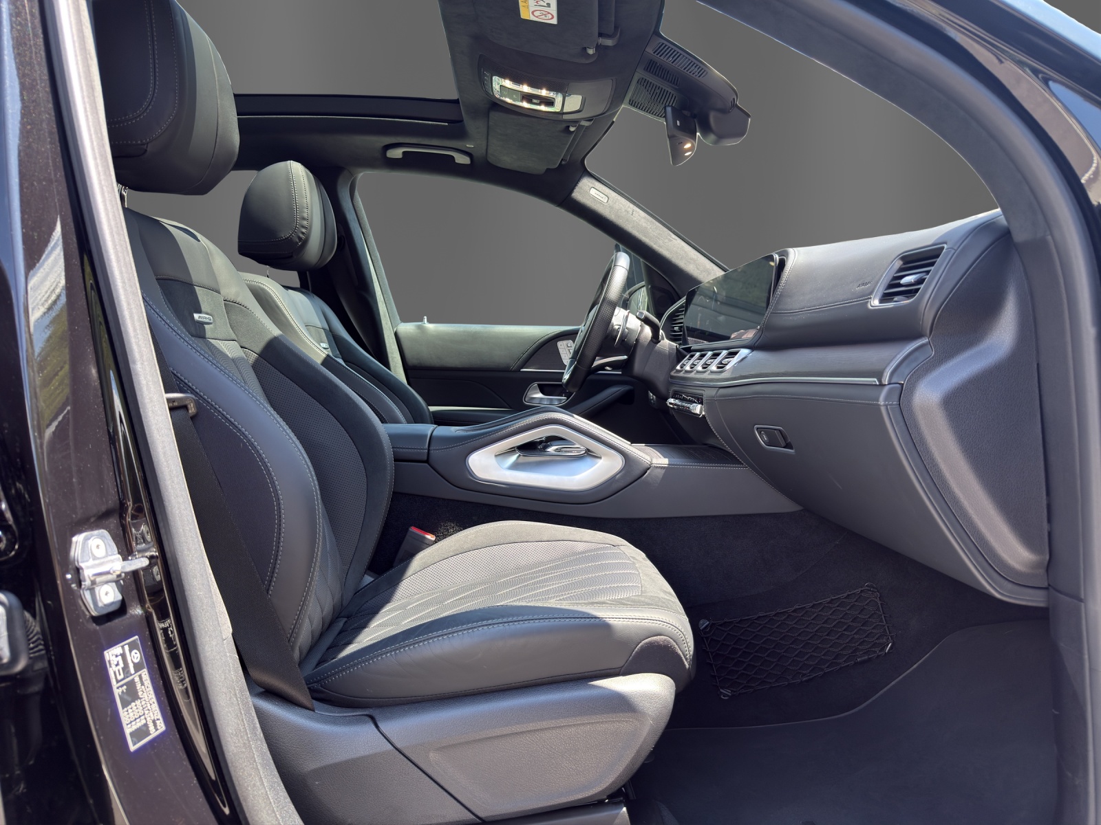 MERCEDES-BENZ GLE 53 AMG 4Matic+-image-17