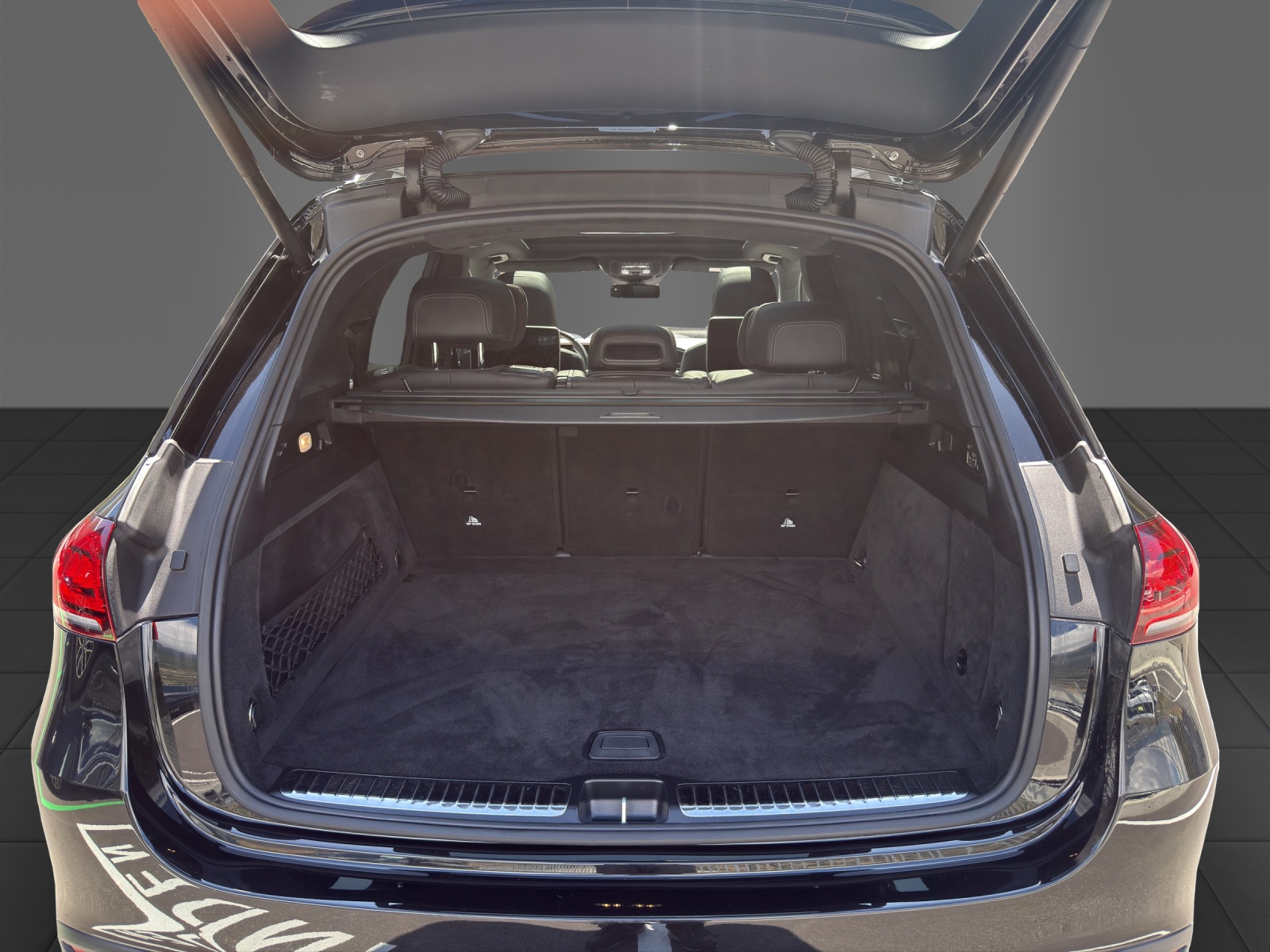 MERCEDES-BENZ GLE 53 AMG 4Matic+-image-19