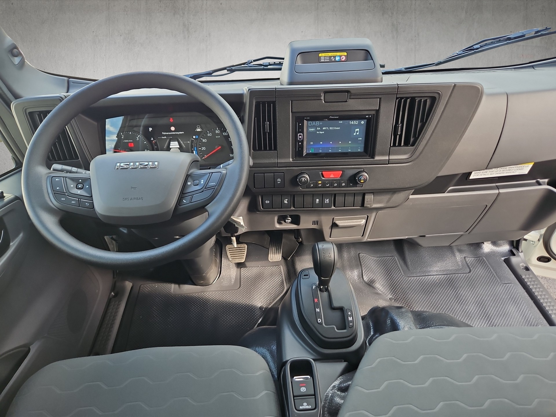 ISUZU M21 TT E Dreiseitenkipper "2. Generation"-image-11