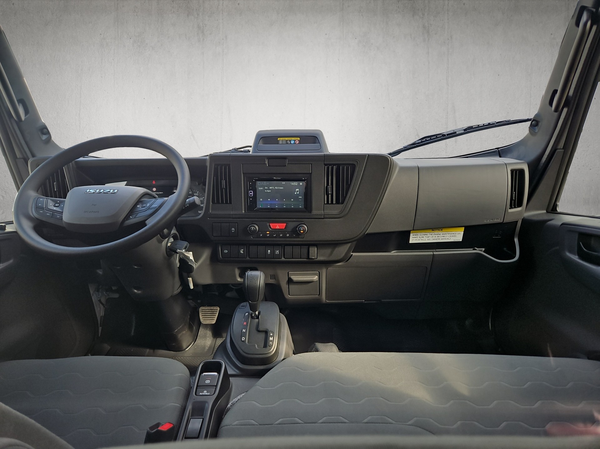ISUZU M21 TT E Dreiseitenkipper "2. Generation"-image-10