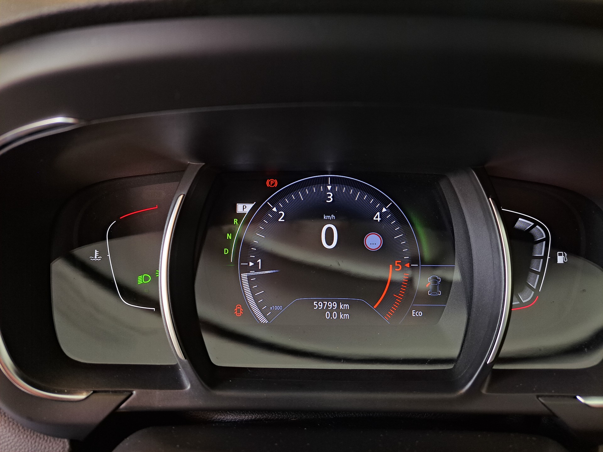 RENAULT Scénic 1.6 dCi Bose EDC-image-16