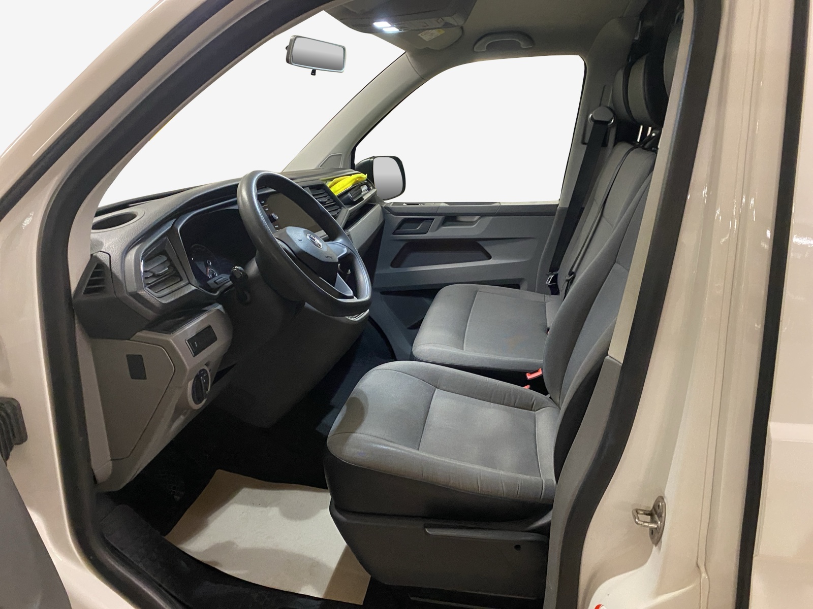 VW T6.1 2.0 TDI 4Motion-image-10