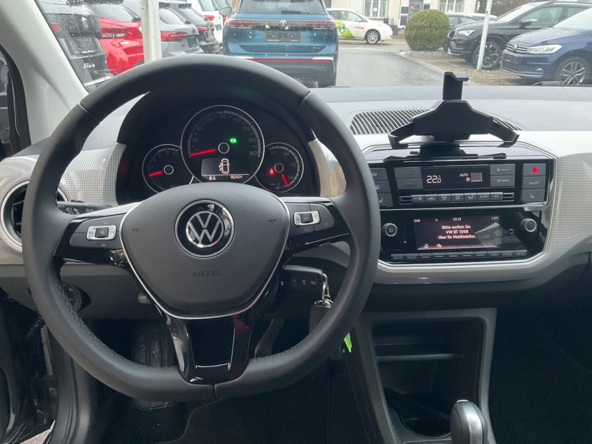 VW e-up! EDITION *** NEUWAGEN ZUM UNSCHLAGBAREN PREIS ***-image-9