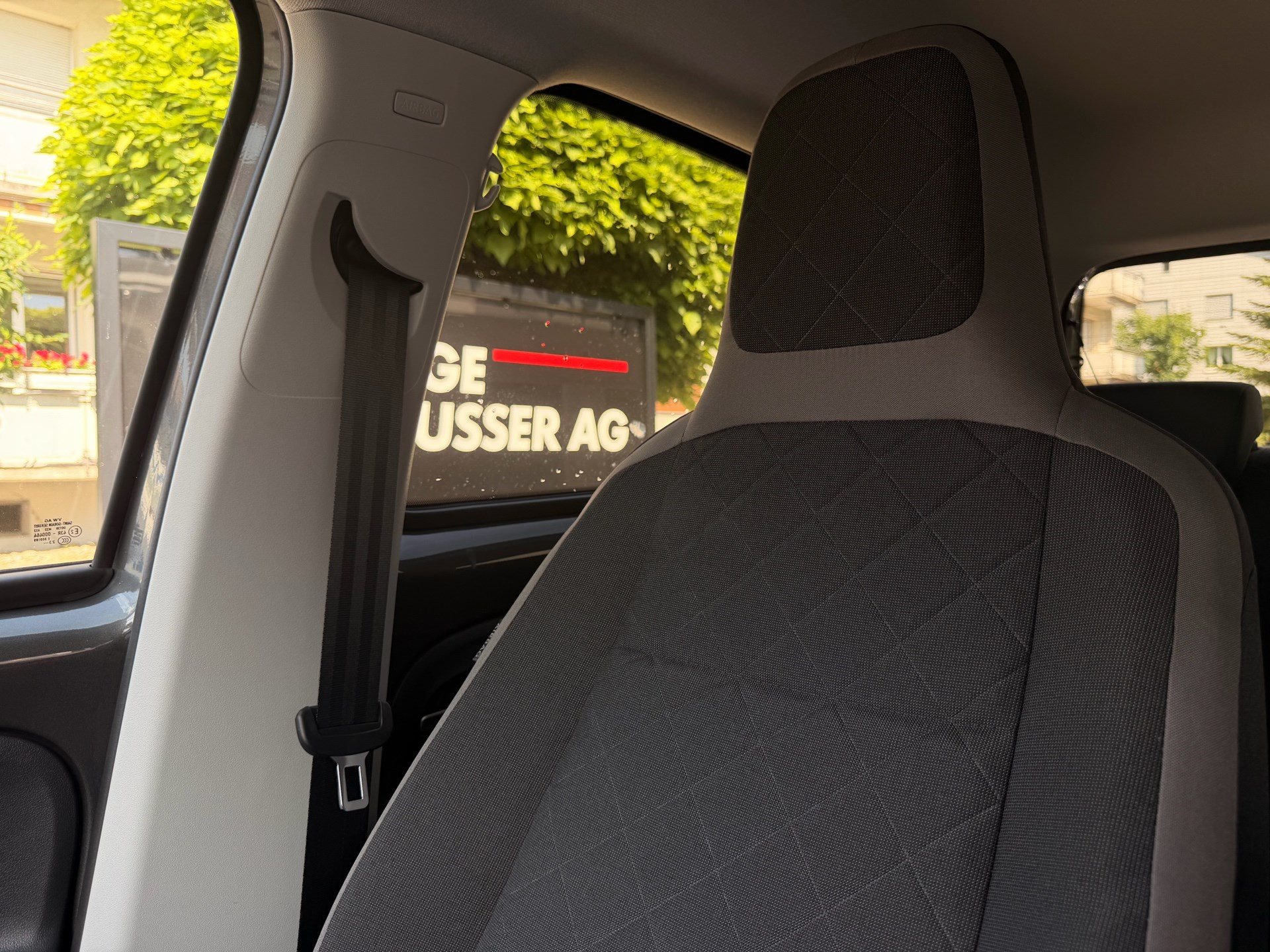 VW e-up! EDITION *** NEUWAGEN ZUM UNSCHLAGBAREN PREIS ***-image-18