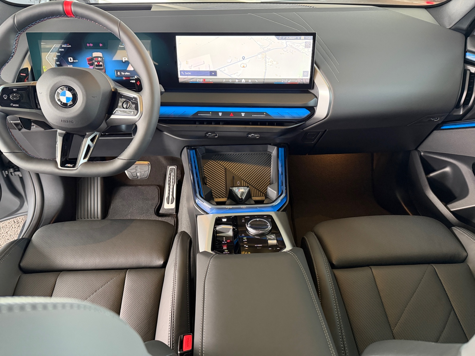 BMW X3 M50i-image-9