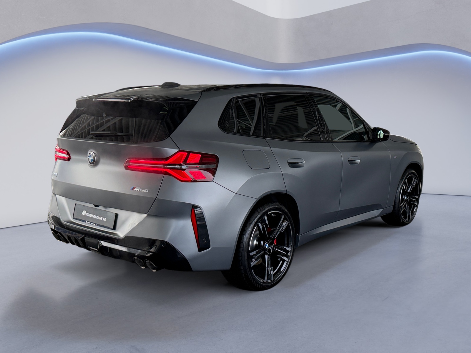 BMW X3 M50i-image-4