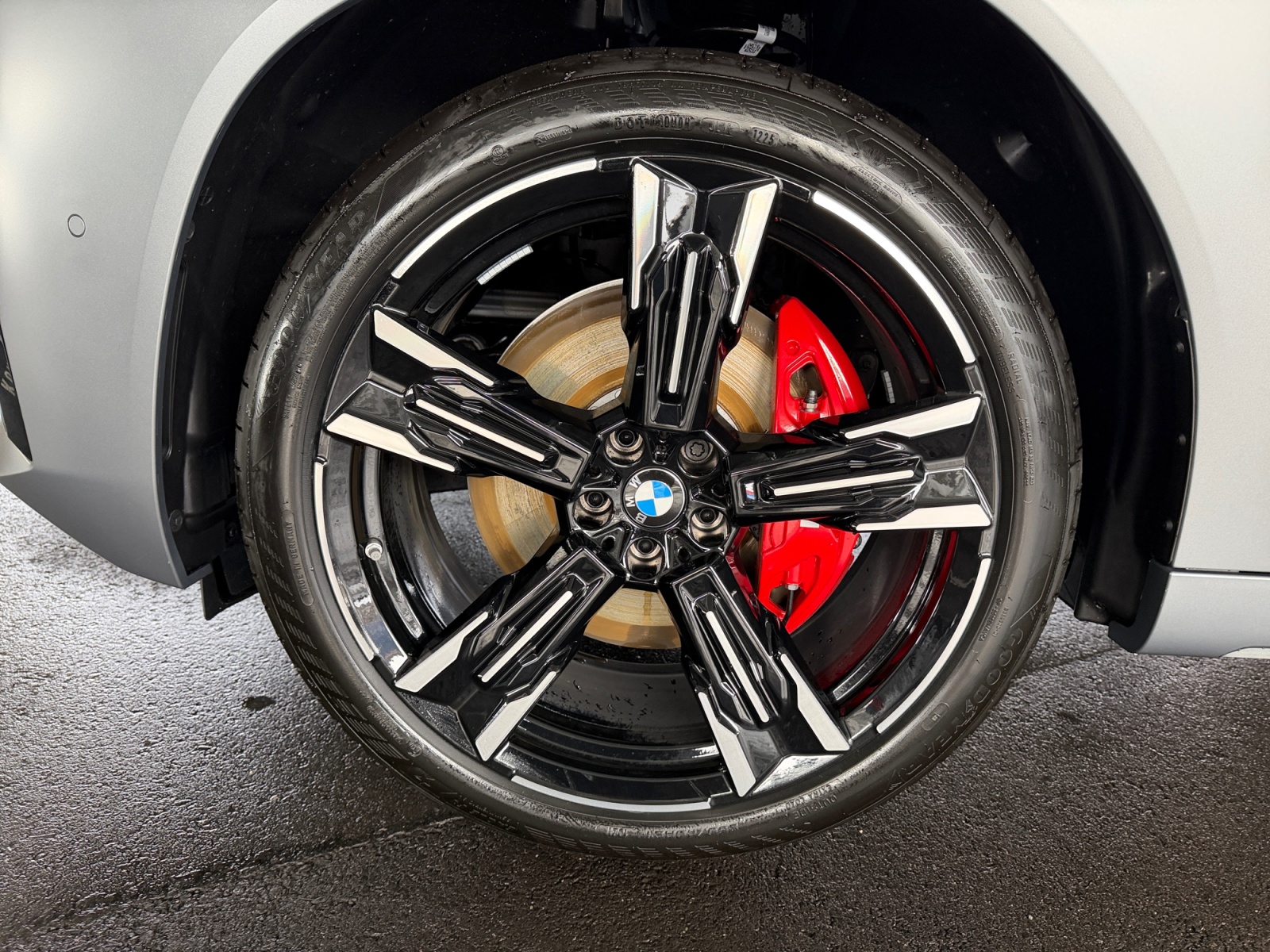 BMW X3 M50i-image-13