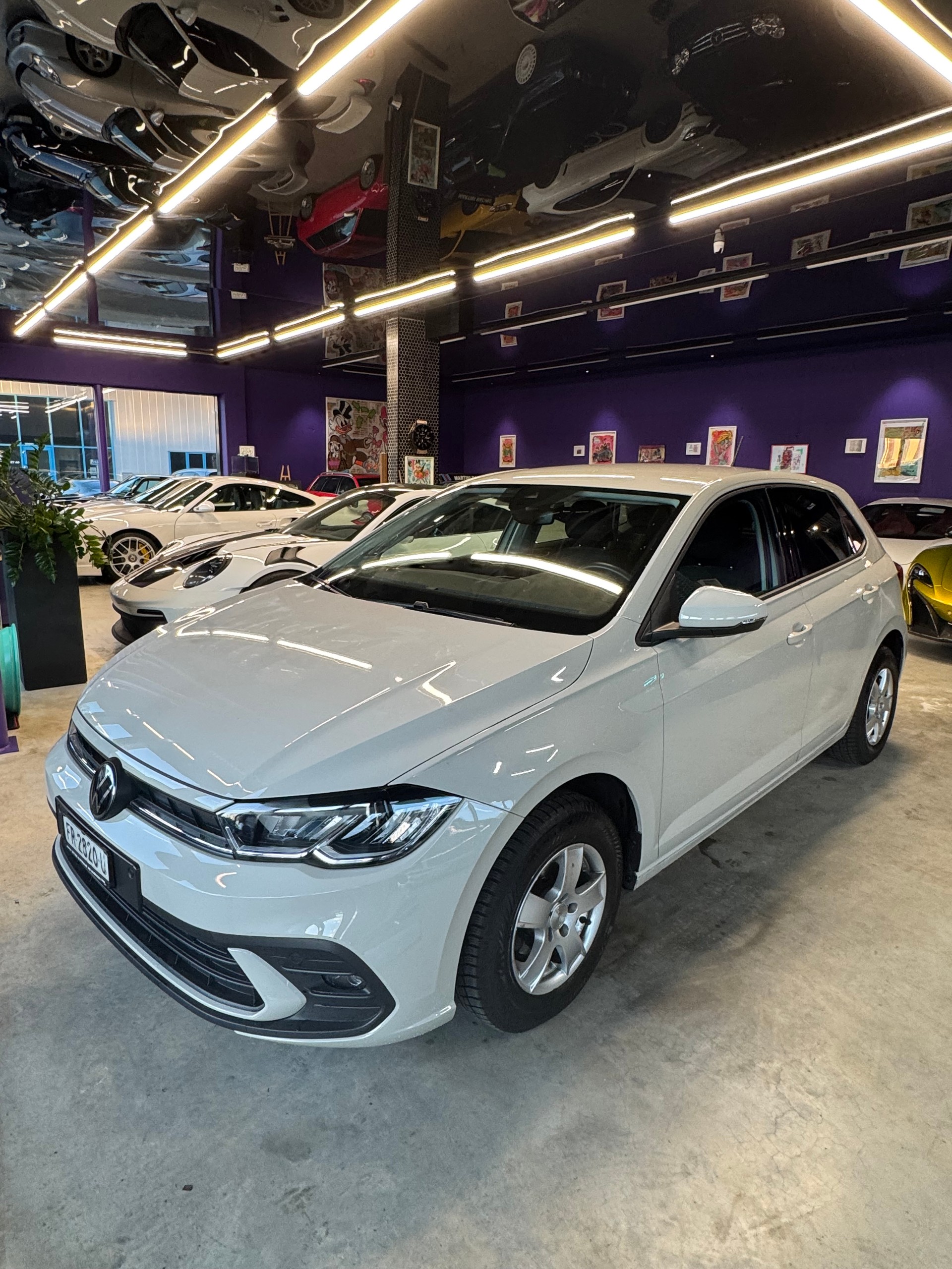 VW Polo 1.0 TSI Life DSG-showroom-element-1