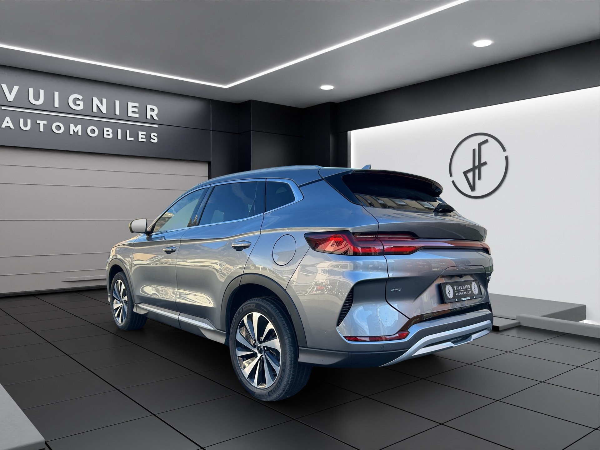 BYD Seal U DM-i Design AWD-image-2