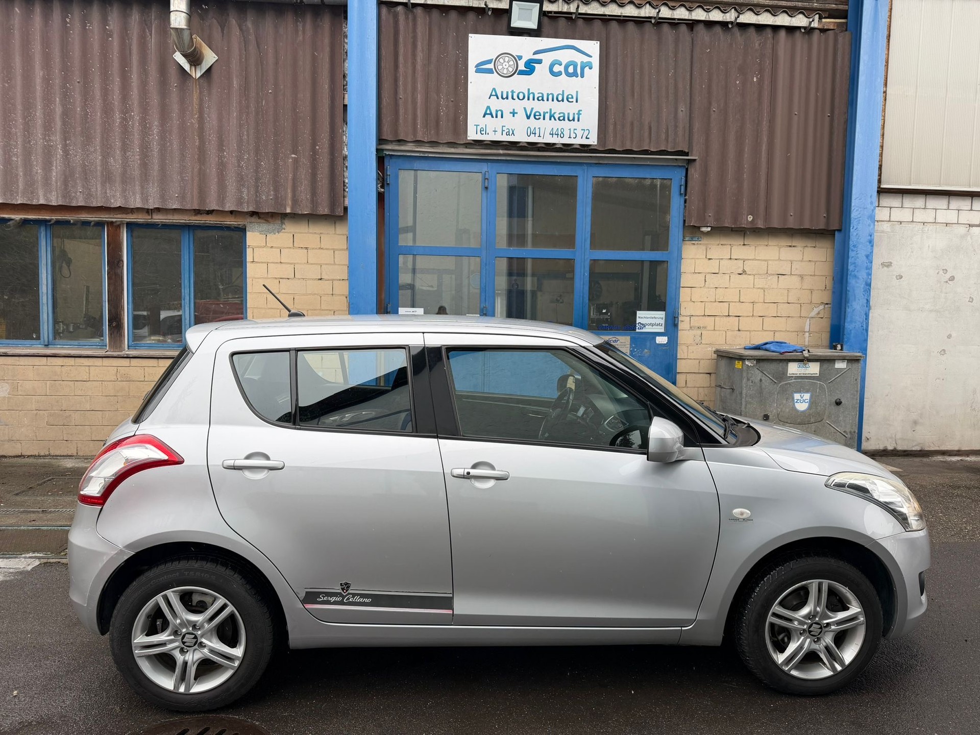 SUZUKI Swift 1.2i 16V GL Sergio Cellano 4x4-image-2