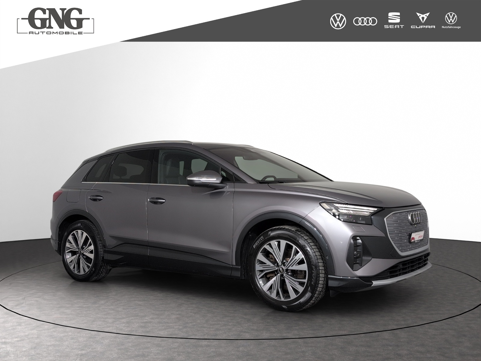 AUDI Q4 e-tron 45 quattro-showroom-element-3