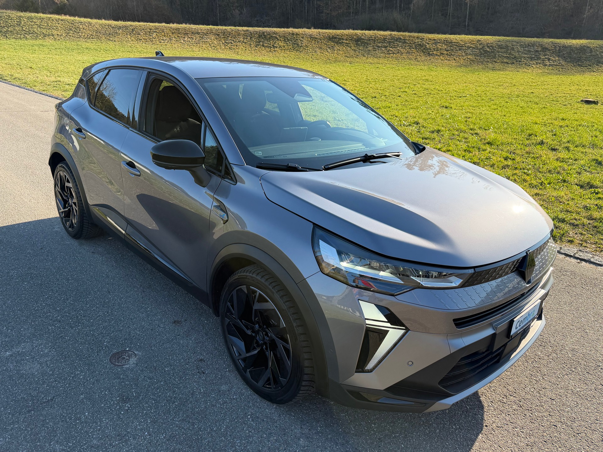 RENAULT CAPTUR "ALPINE" 1.3 TCE ESPRIT" ALPINE" CH WAGEN MIT RENAULT VOLLGARANTIE. NETTO 25`500.--image-8