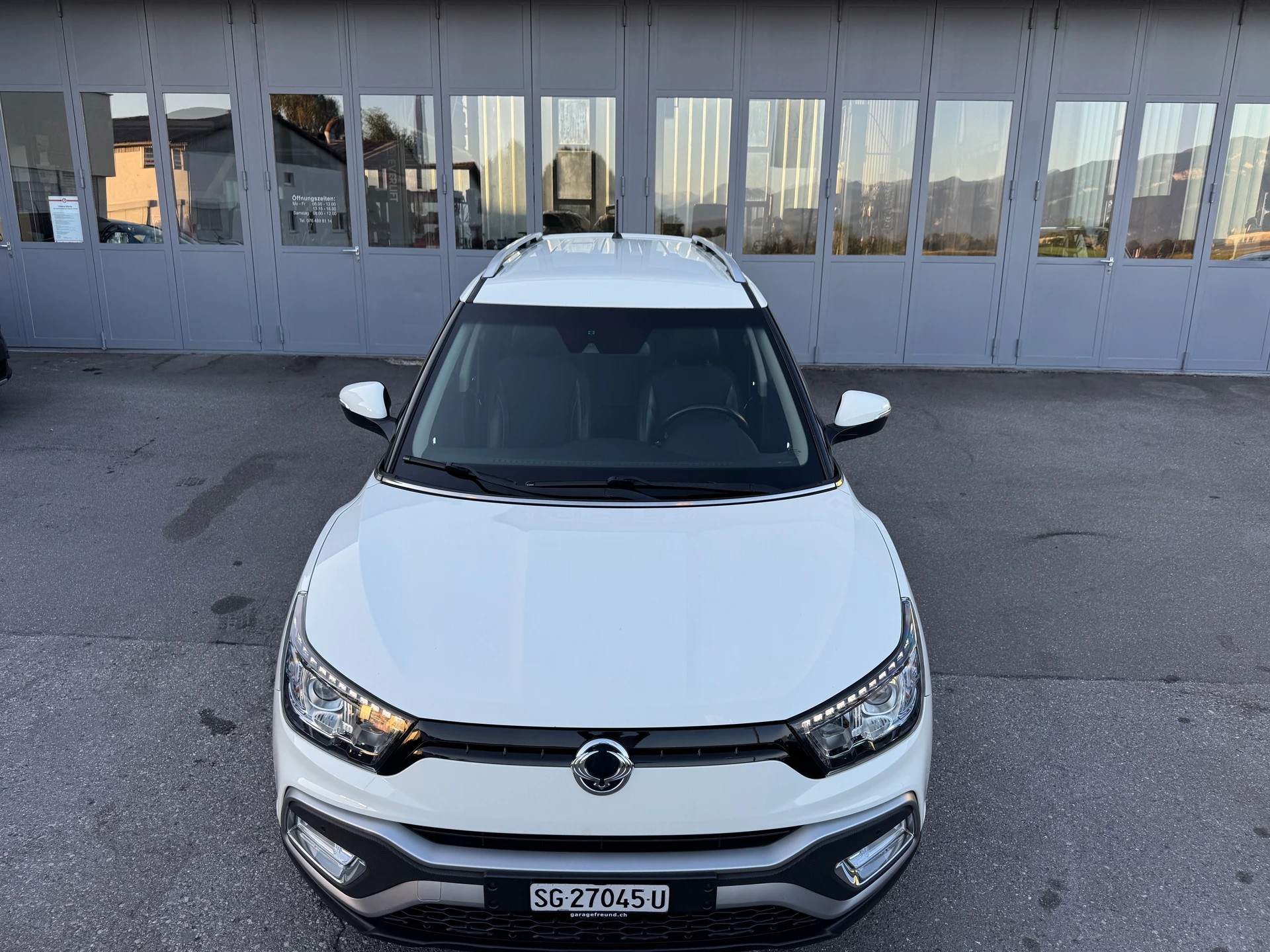 KGM-SsangYong XLV 1.6 eXDi Crystal 4WD Automatic-image-12