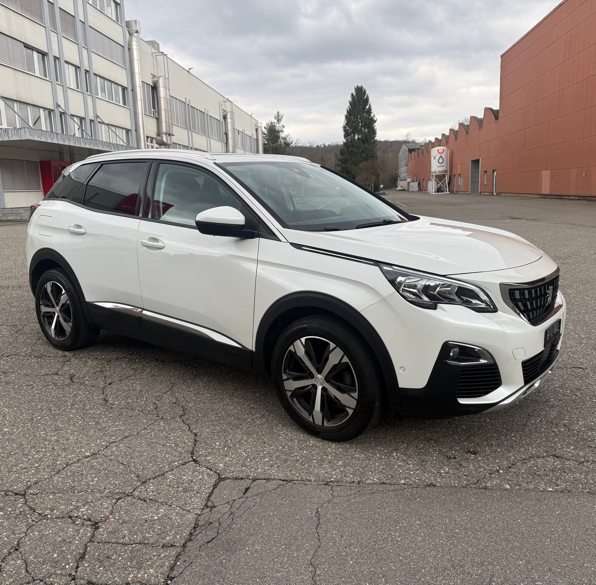 PEUGEOT 3008-image-2