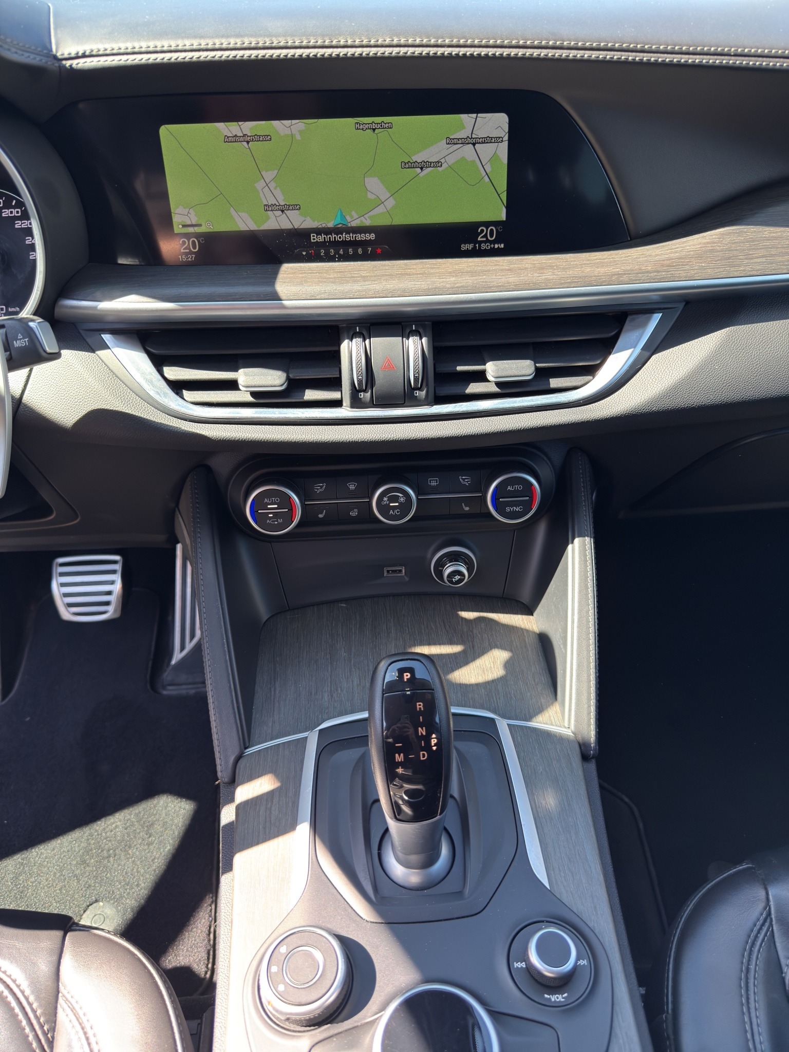 ALFA ROMEO Stelvio 2.0 Executive Q4 Automatic-image-25