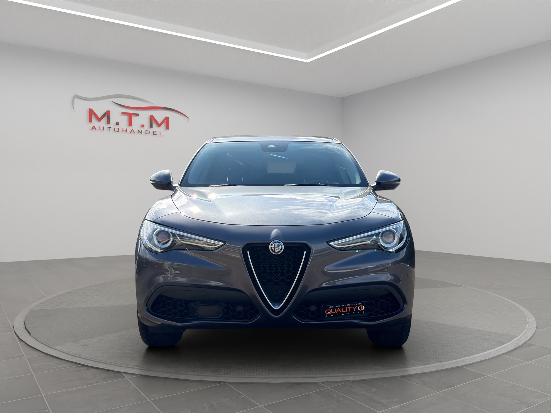 ALFA ROMEO Stelvio 2.0 Executive Q4 Automatic-image-10