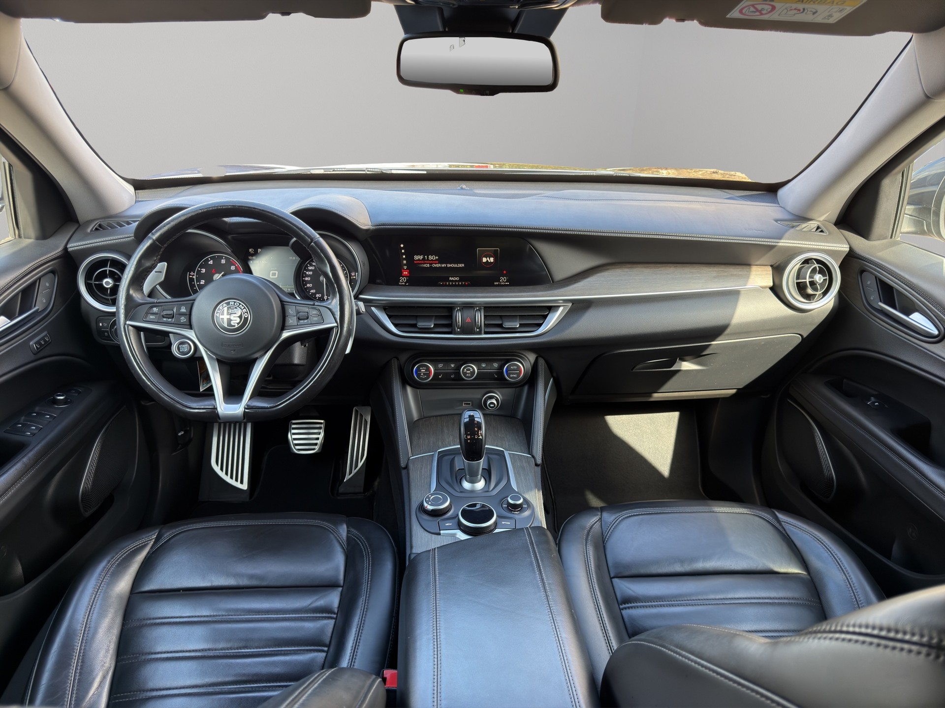 ALFA ROMEO Stelvio 2.0 Executive Q4 Automatic-image-22