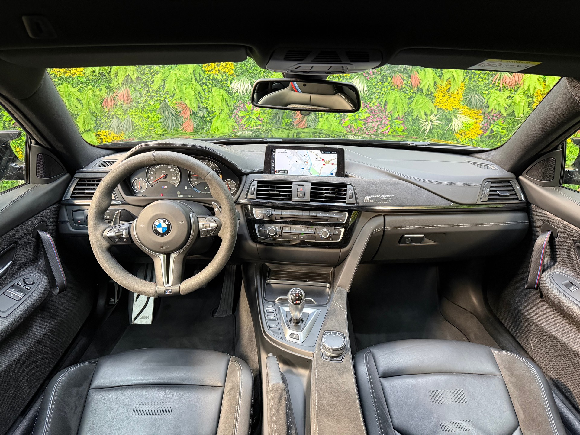 BMW M4 Coupé CS DKG-image-13