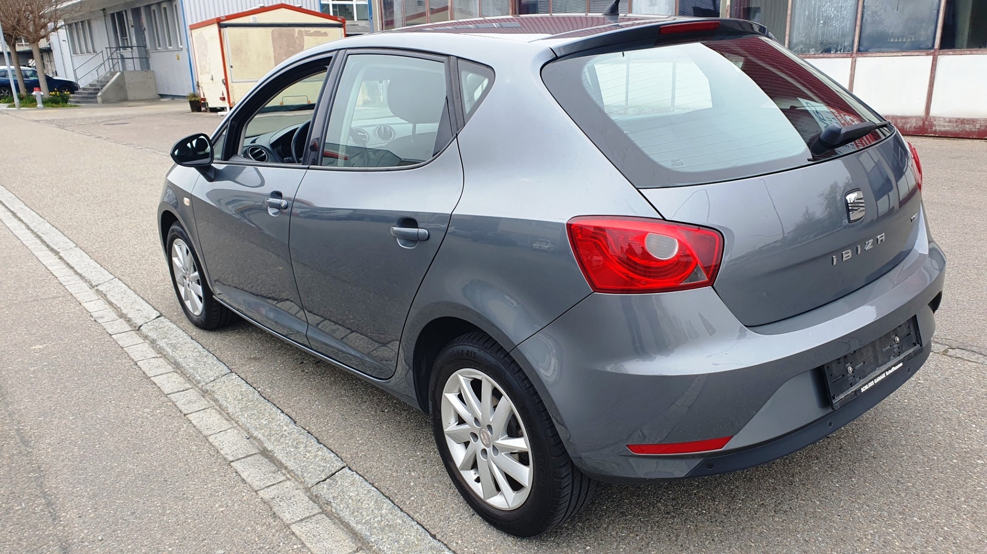 SEAT Ibiza 1.2 TSI Style DSG-image-6