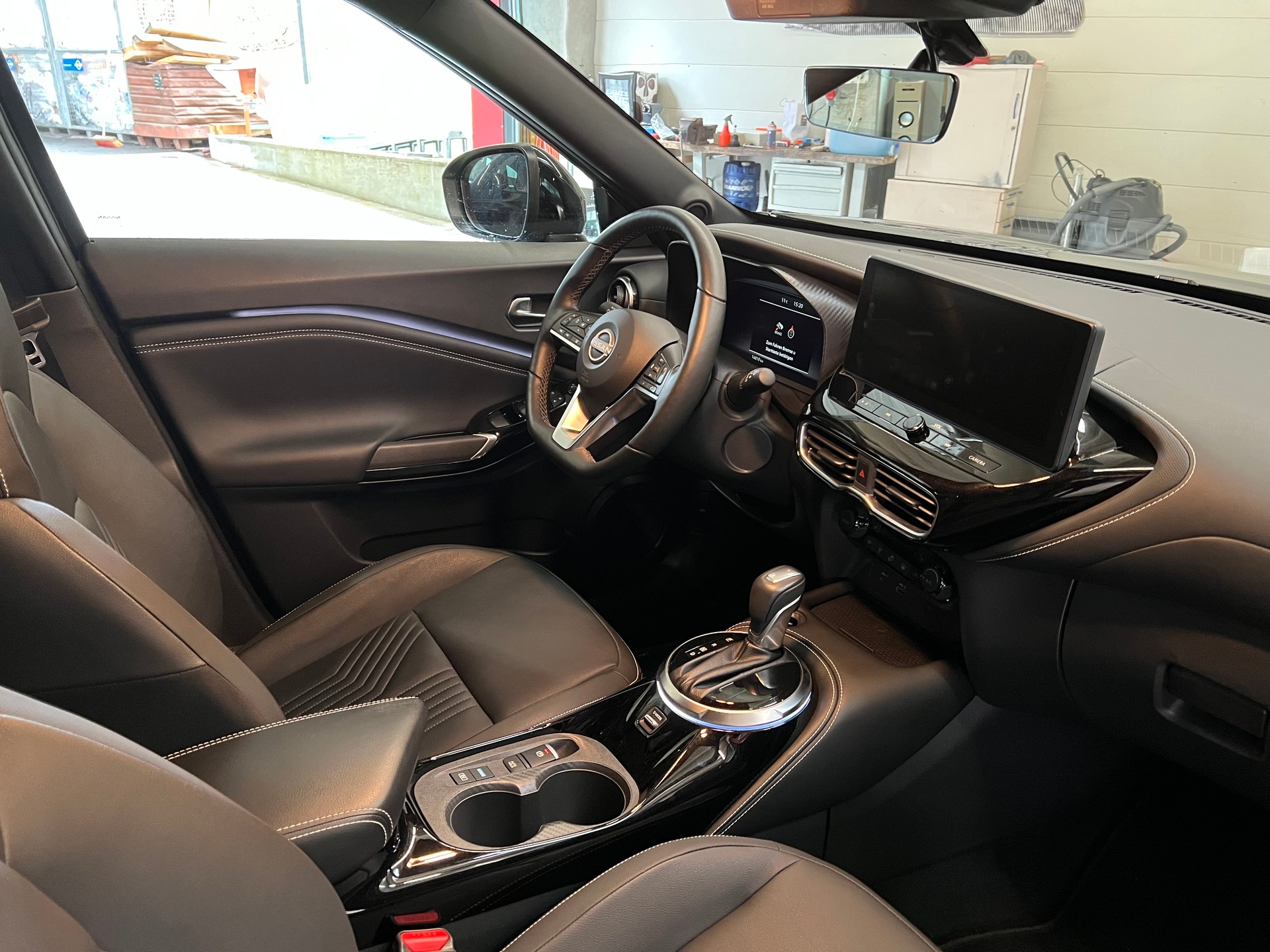 NISSAN Juke 1.6 FHEV Tekna-image-5