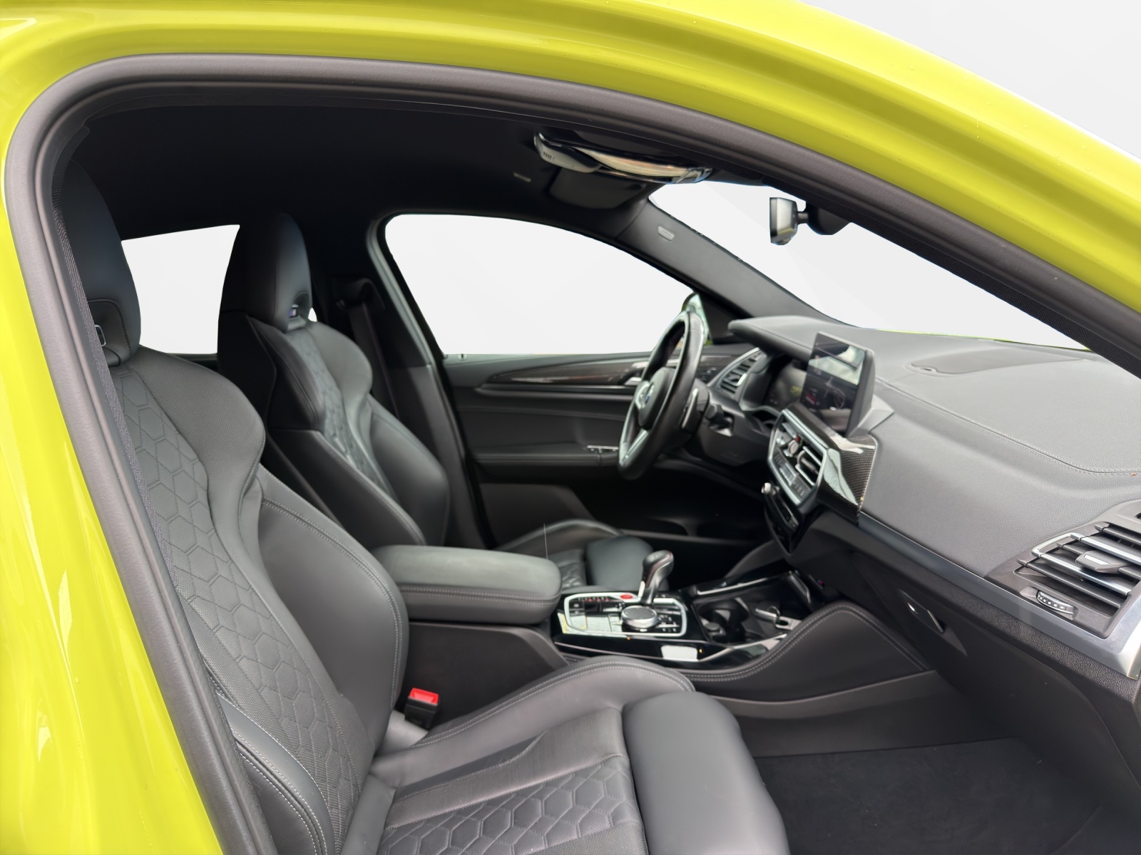 BMW X4M xDrive M Competition-image-17