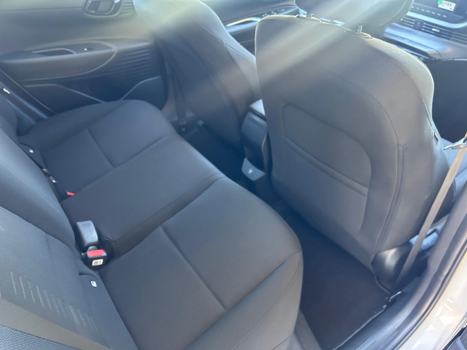 HYUNDAI Bayon 1.0 T-GDi Amplia DCT-image-8