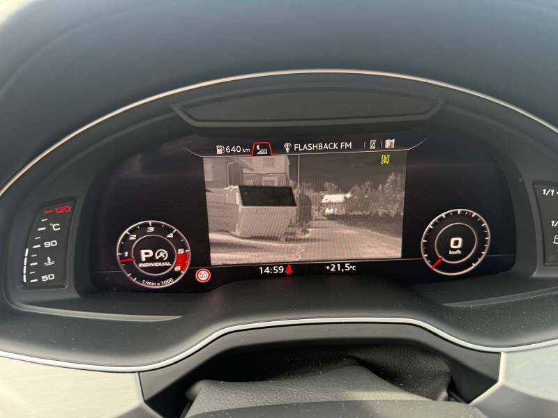 AUDI SQ7 4.0 V8 TDI quattro T-Tronic-image-10