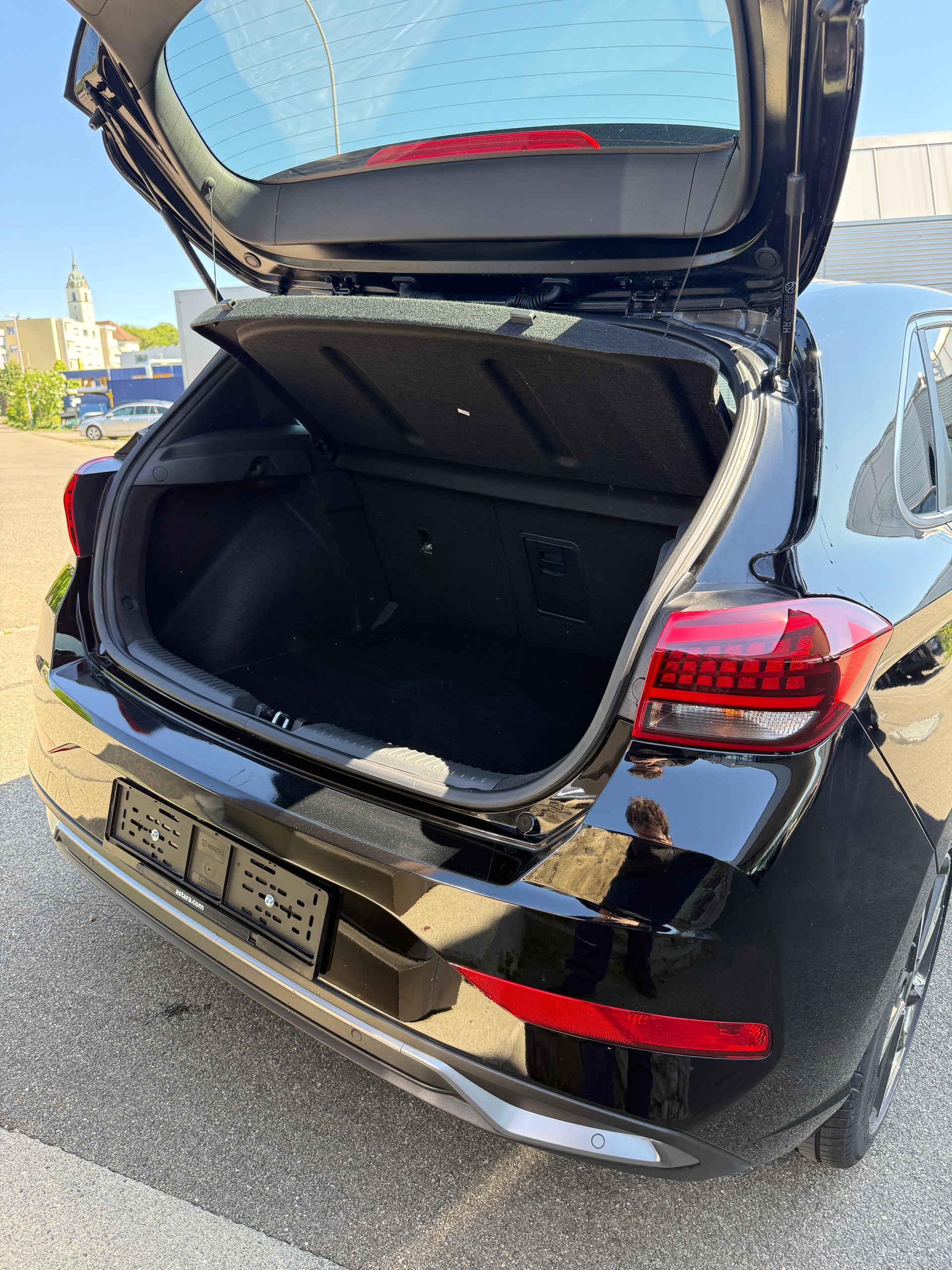 HYUNDAI i30 1.5 T-GDi Vertex 48V MH DCT-image-11