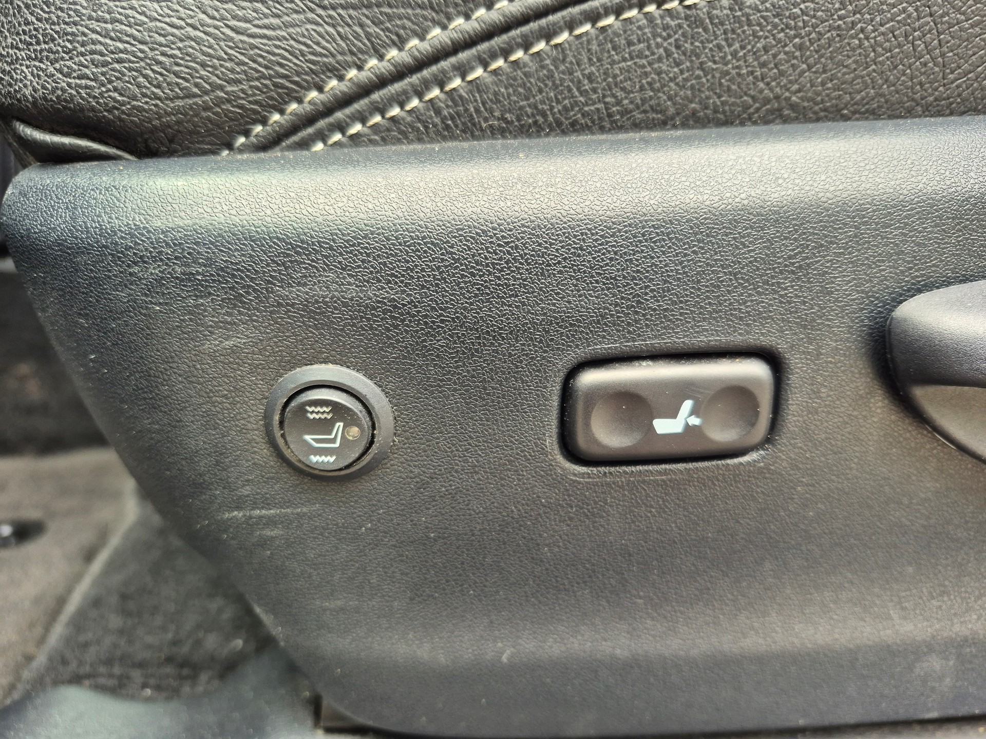 TOYOTA Land Cruiser 2.8TD Limited Automatic-image-21