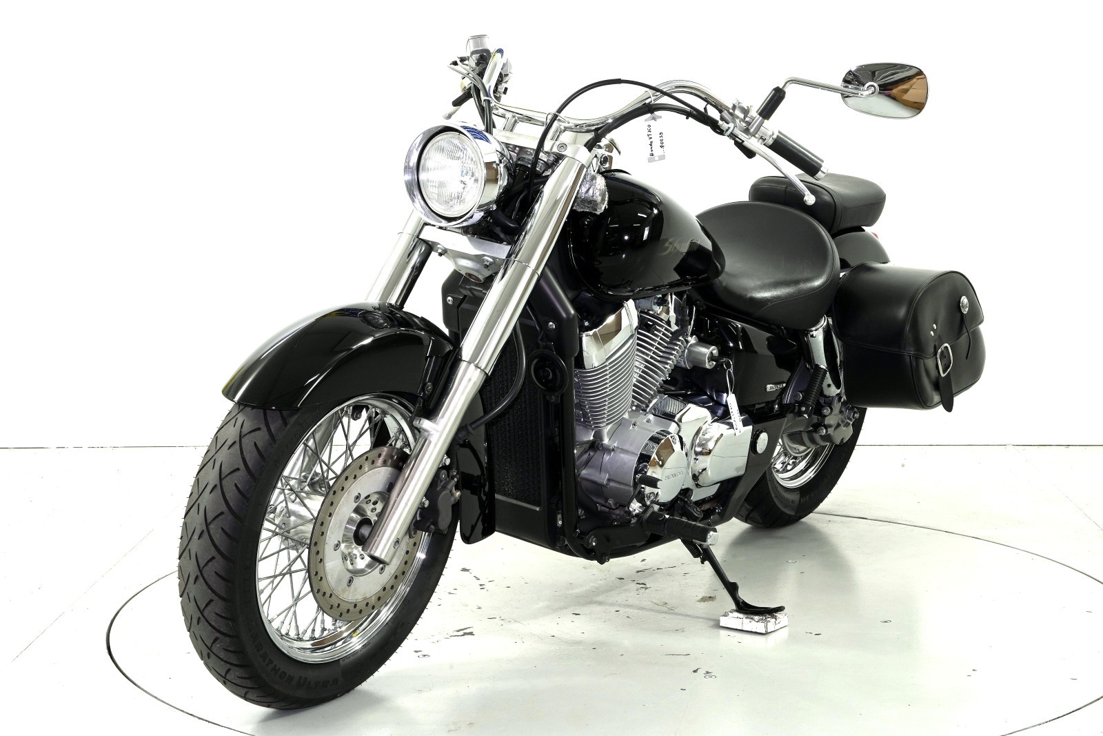 HONDA VT 750 C Shadow-image-2