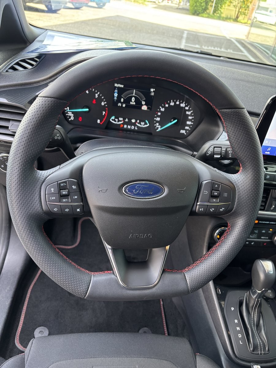 FORD Fiesta 1.0 EcoB Hybrid ST-Line X-image-4