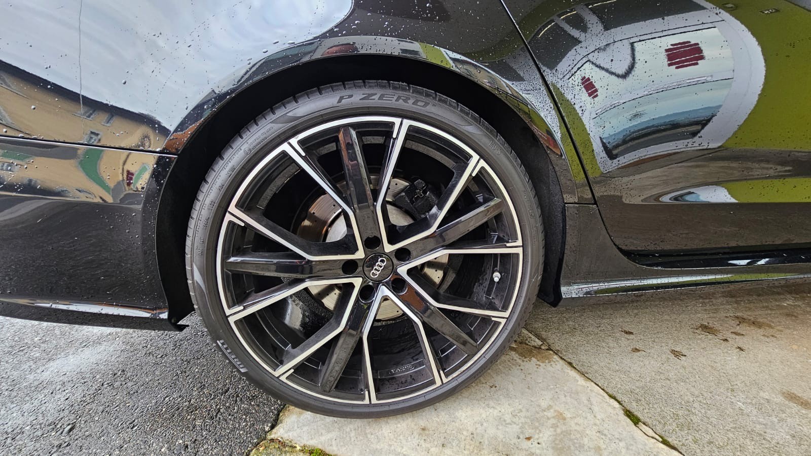 AUDI RS6 Avant 4.0 TFSI V8 quattro Tiptronic-image-9