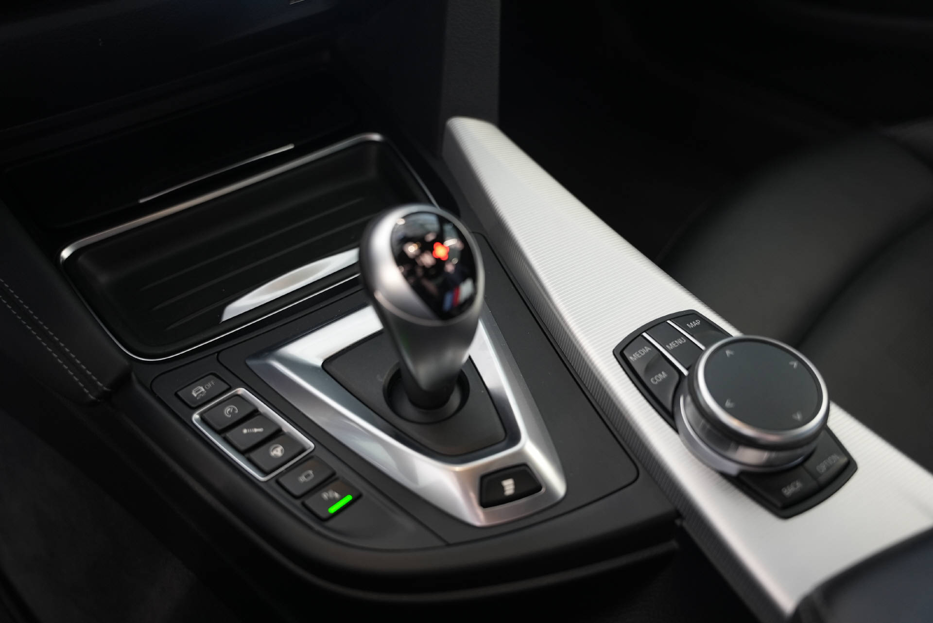 BMW M4 Coupé Competition DKG-image-14