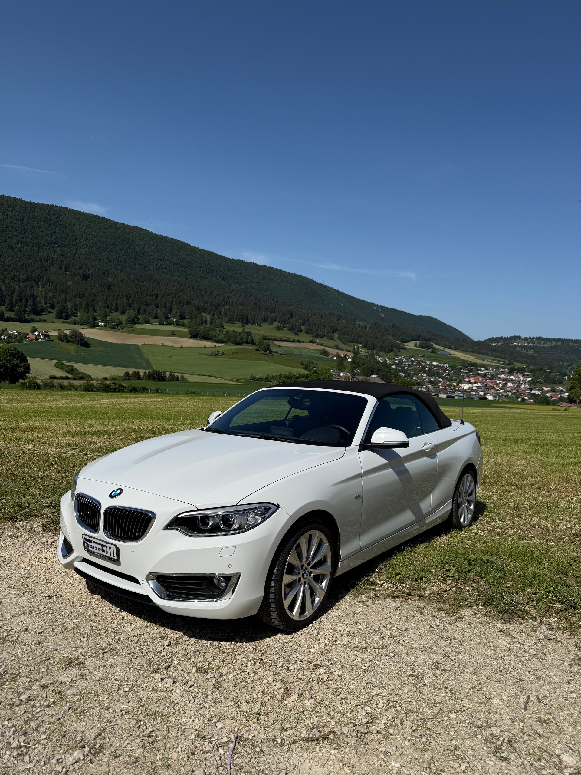 BMW 228i Cabriolet Luxury Line