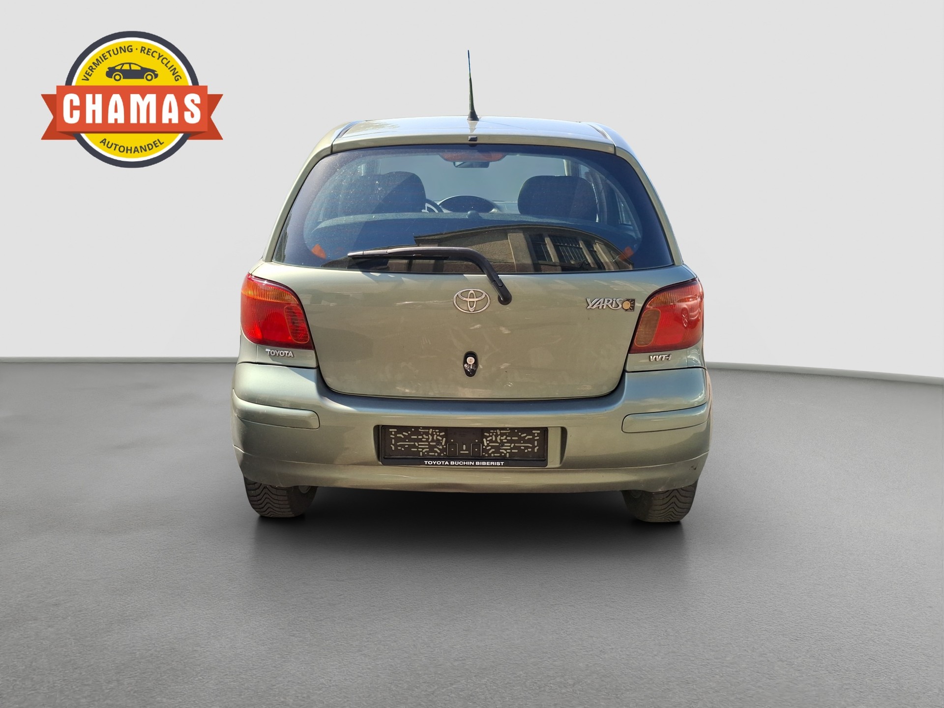 TOYOTA Yaris 1.3 Linea Sol-image-4