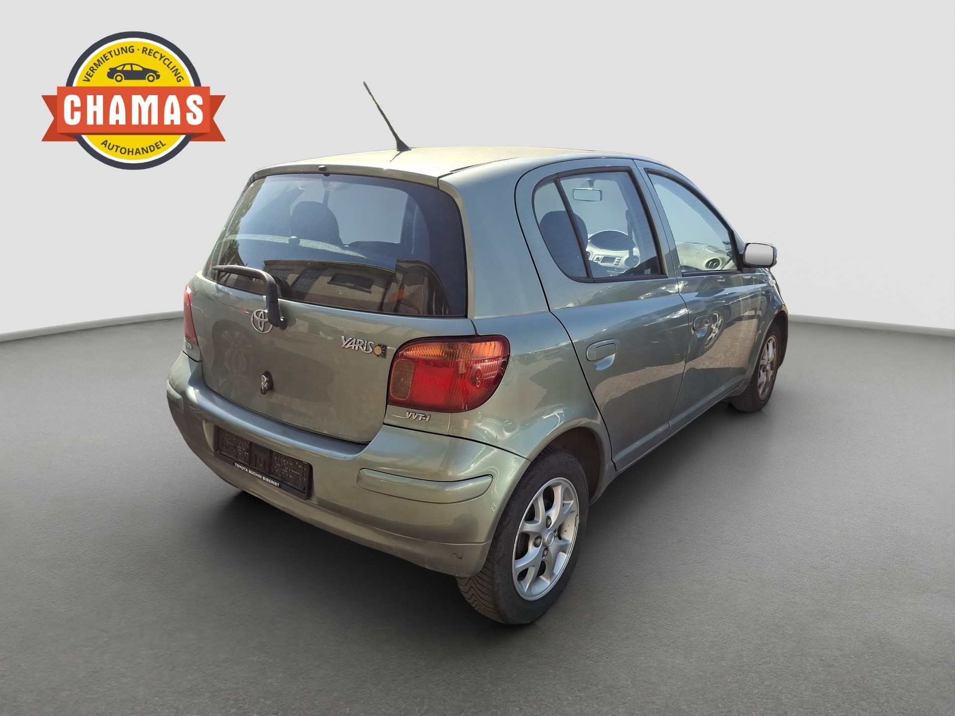 TOYOTA Yaris 1.3 Linea Sol-image-3