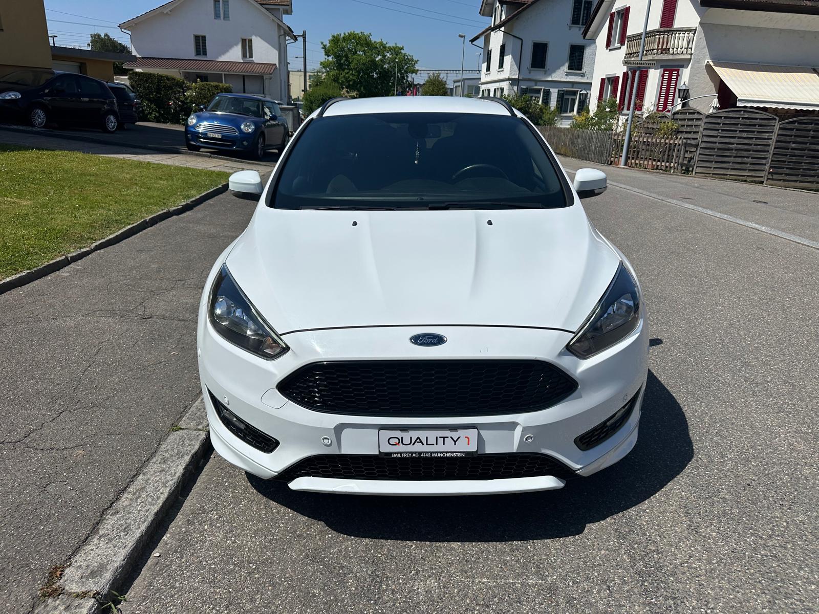 FORD Focus 1.0 SCTi ST Line Automatic