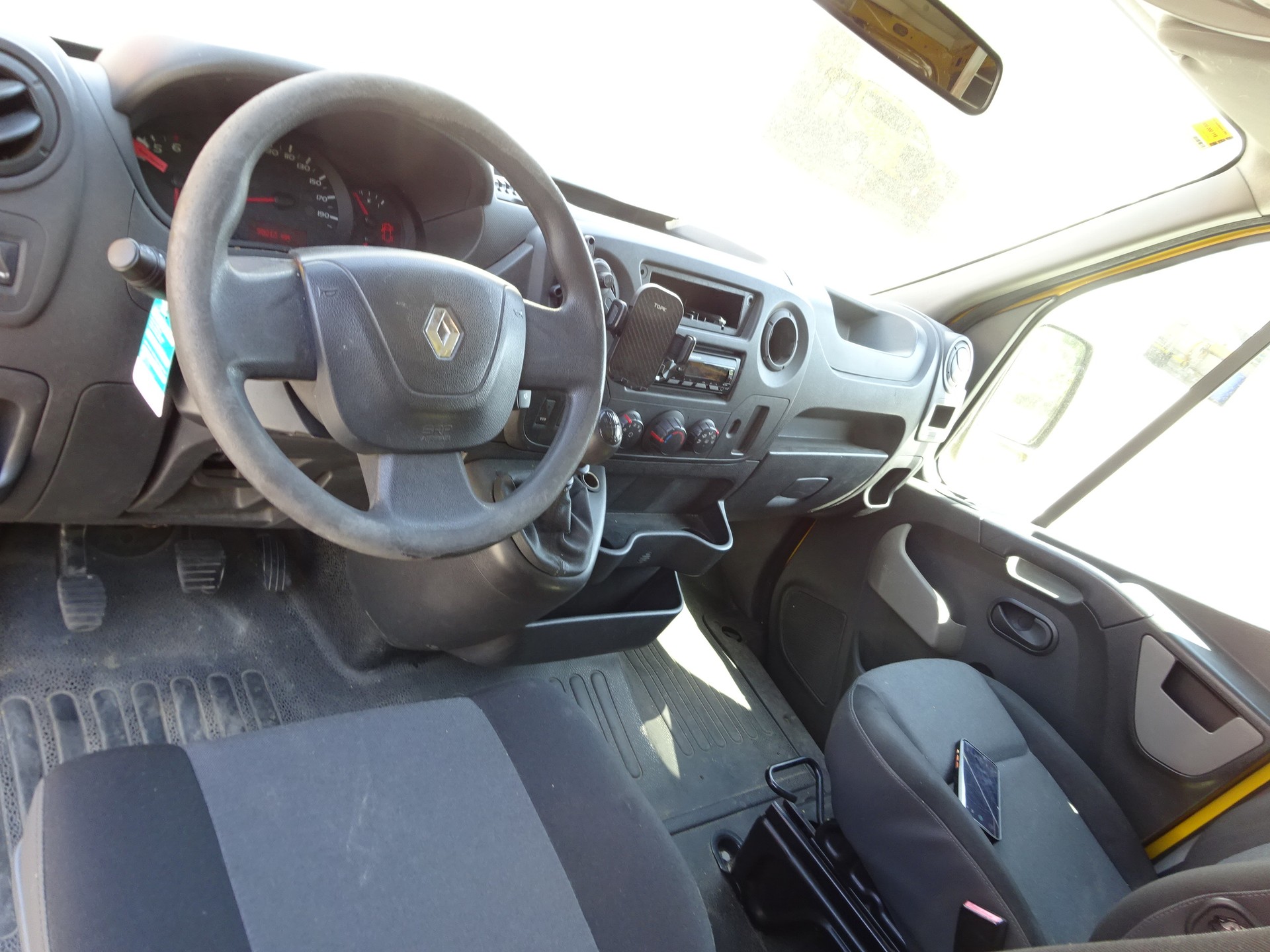 RENAULT Master T35 2.3dCi 130 L3H3-image-20