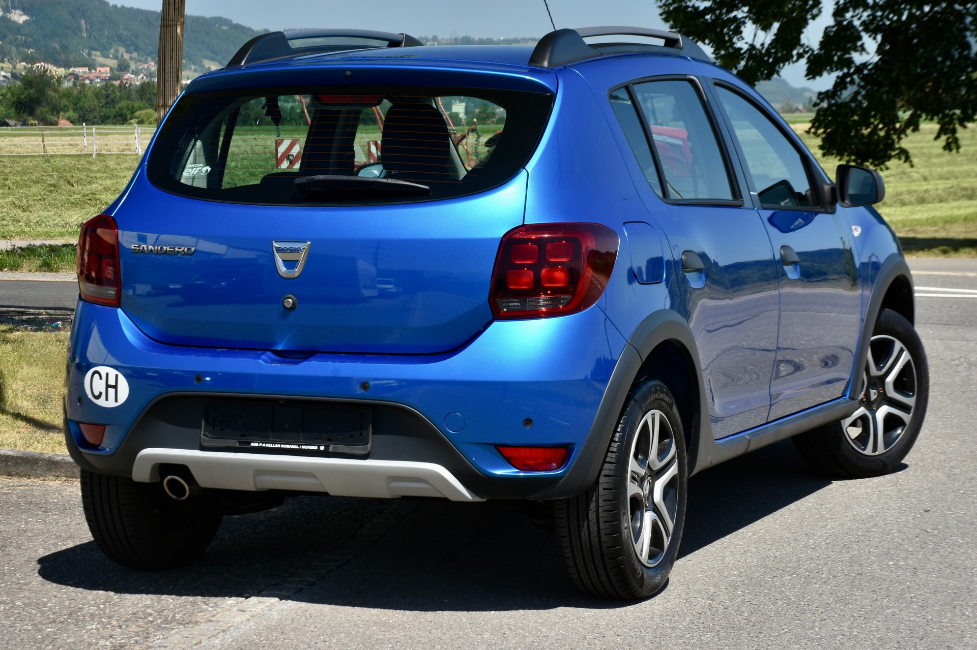 DACIA Sandero Tce 90 Stepway Automatic-showroom-element-1