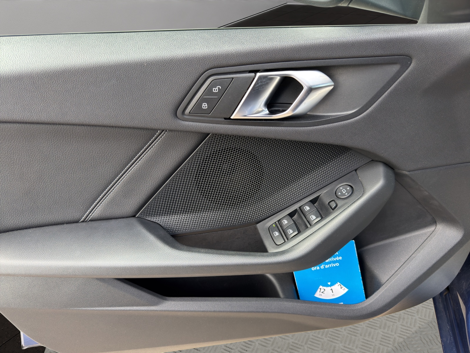 BMW 118i Steptronic-image-11