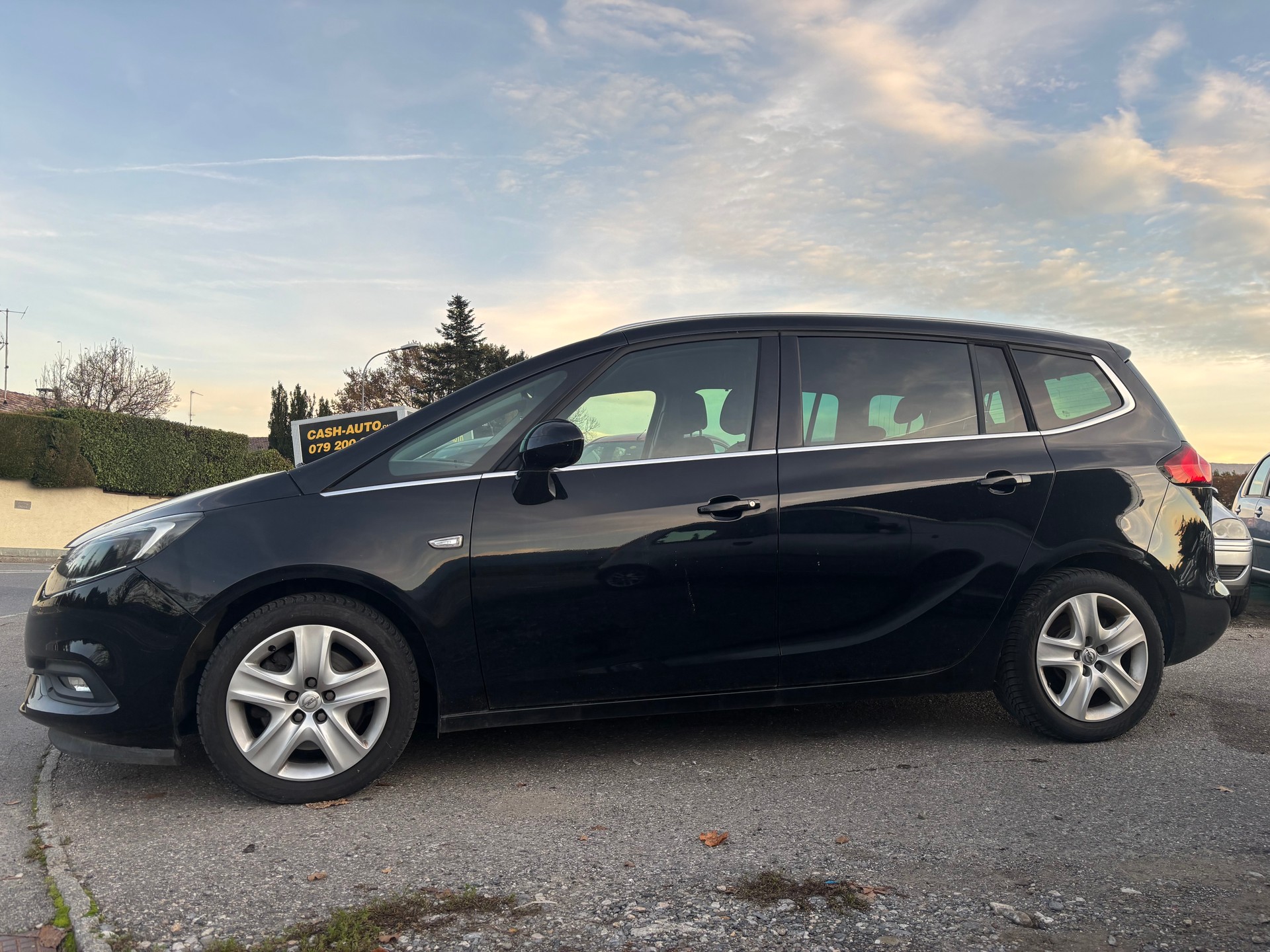 OPEL Zafira 1.6i 16V Turbo ** Problème Boite Automatic ***-image-1