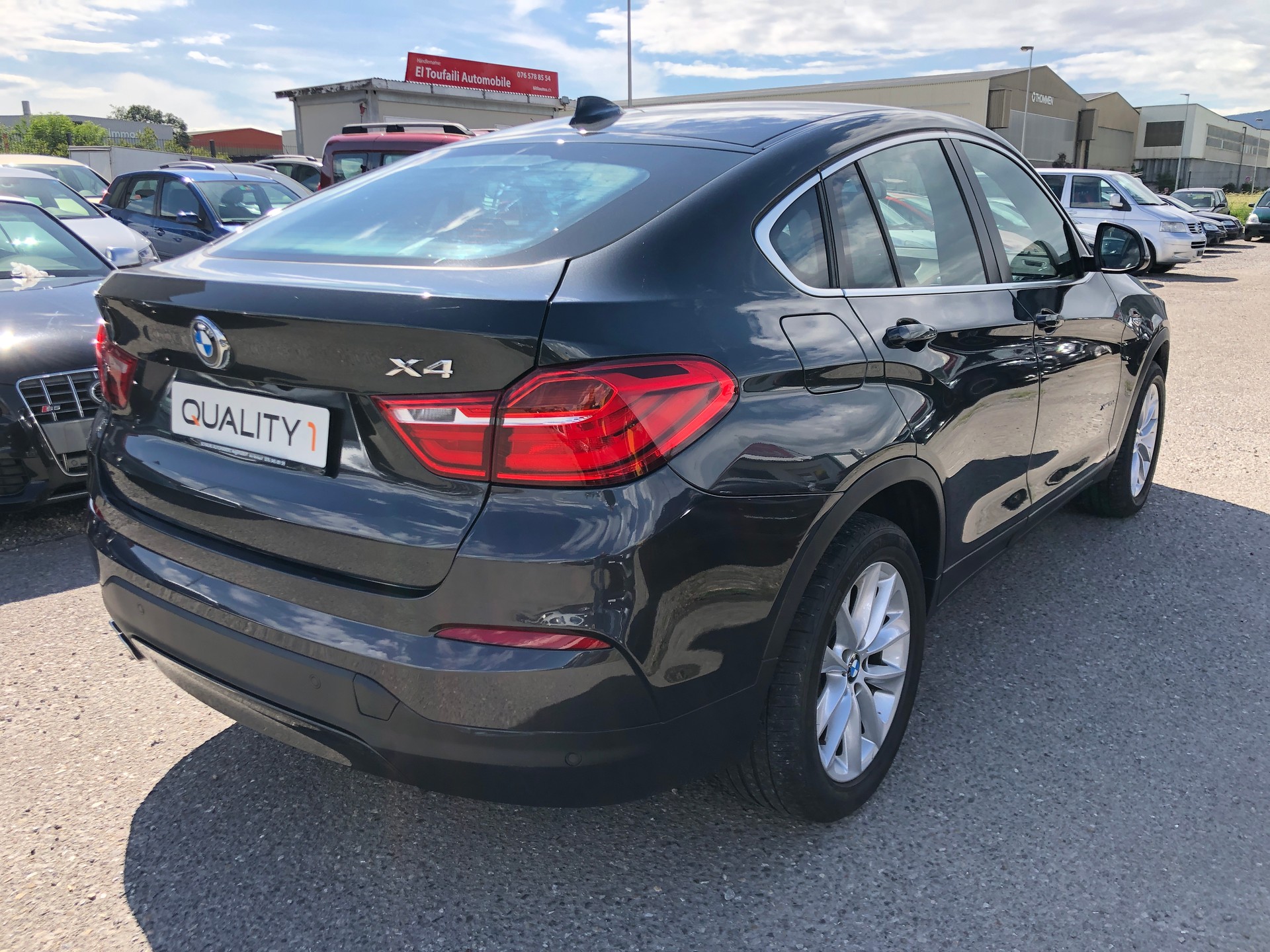 BMW X4 xDrive 30d M-Sport Steptronic-showroom-element-3