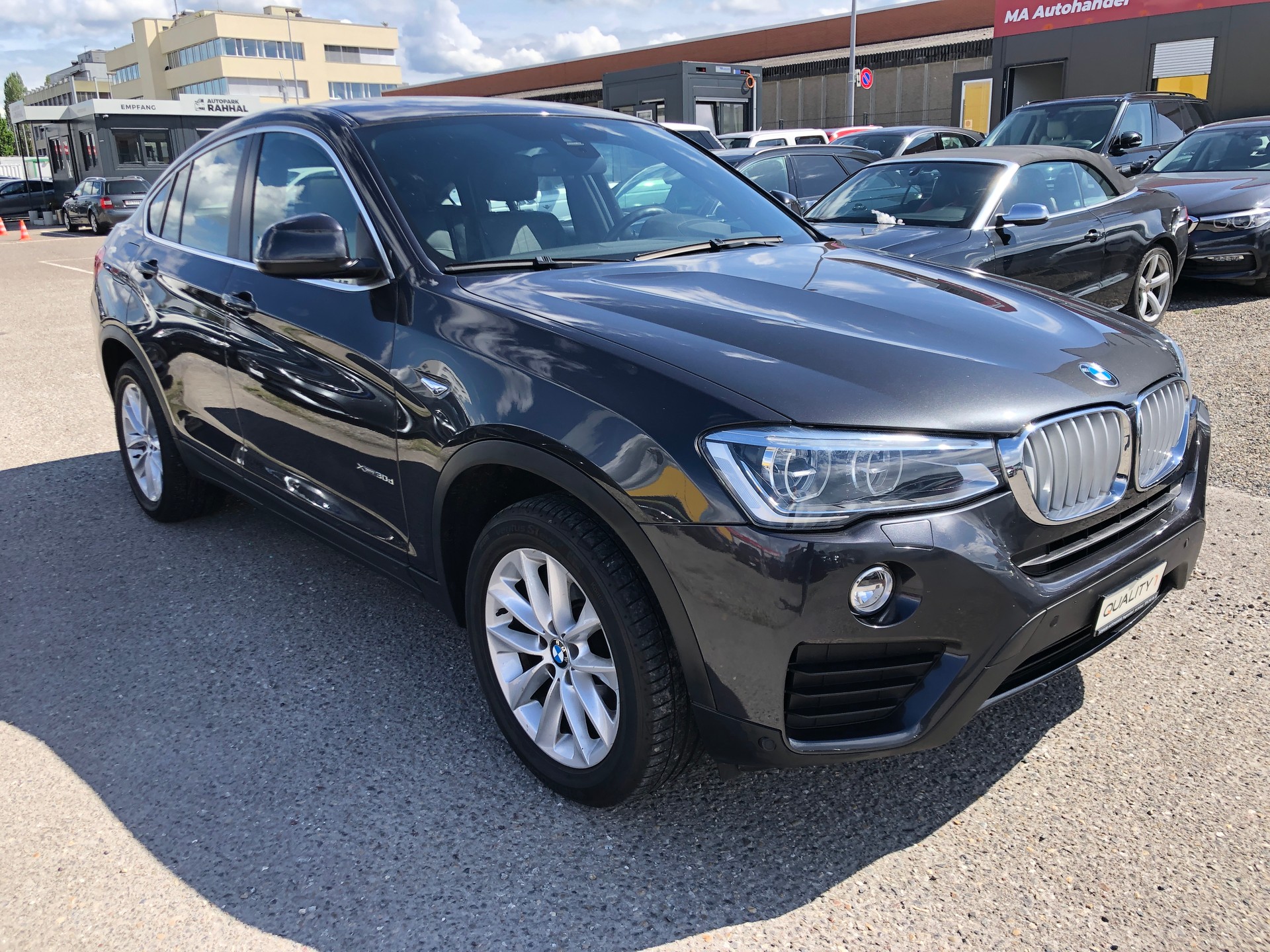 BMW X4 xDrive 30d M-Sport Steptronic-showroom-element-2